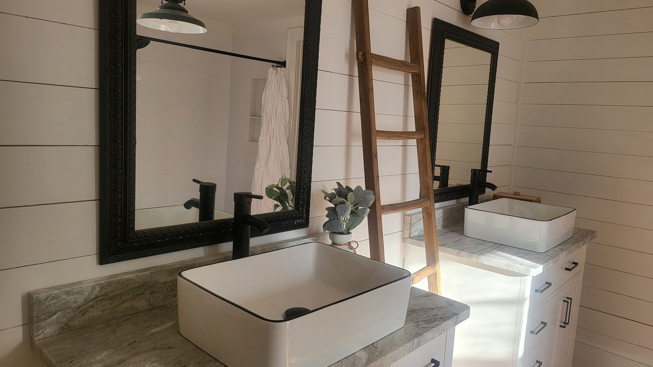 Photo of Bathroom in Pomaria