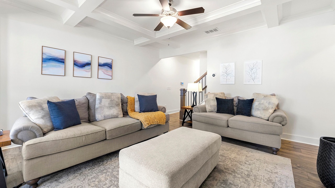 Photo of Livingroom in Auburn