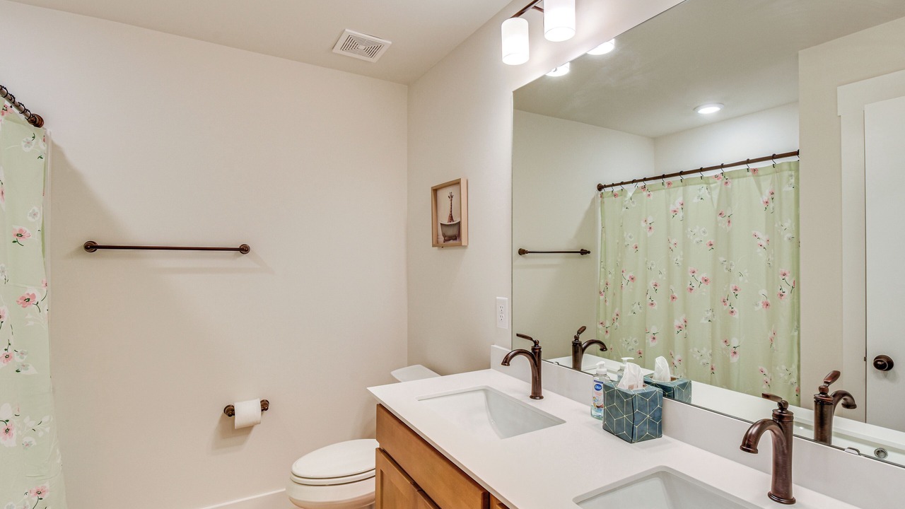 Photo of Bathroom in Central