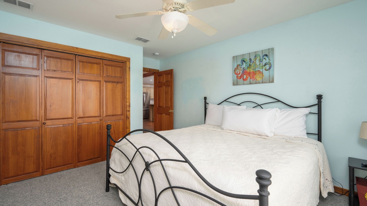 Photo of Bedroom in Saint Helena Island