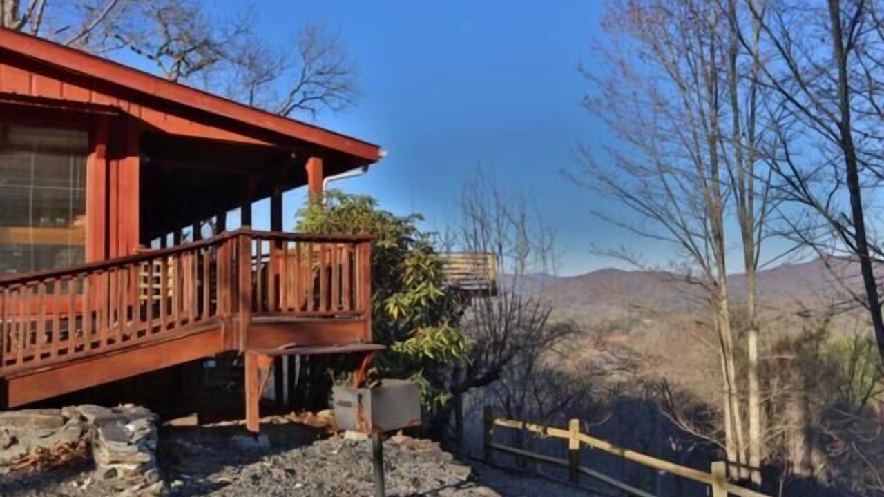 Photo of Outdoor in Almond