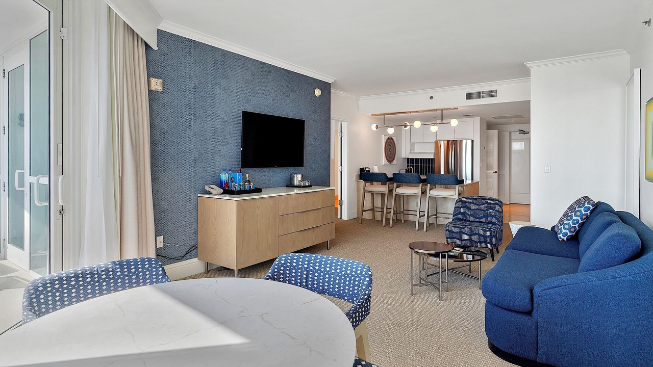 Photo of Livingroom in Mid Beach