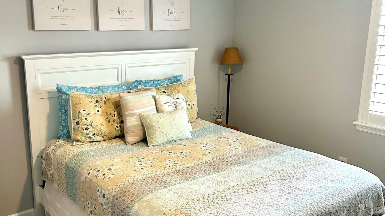 Photo of Bedroom in Evans