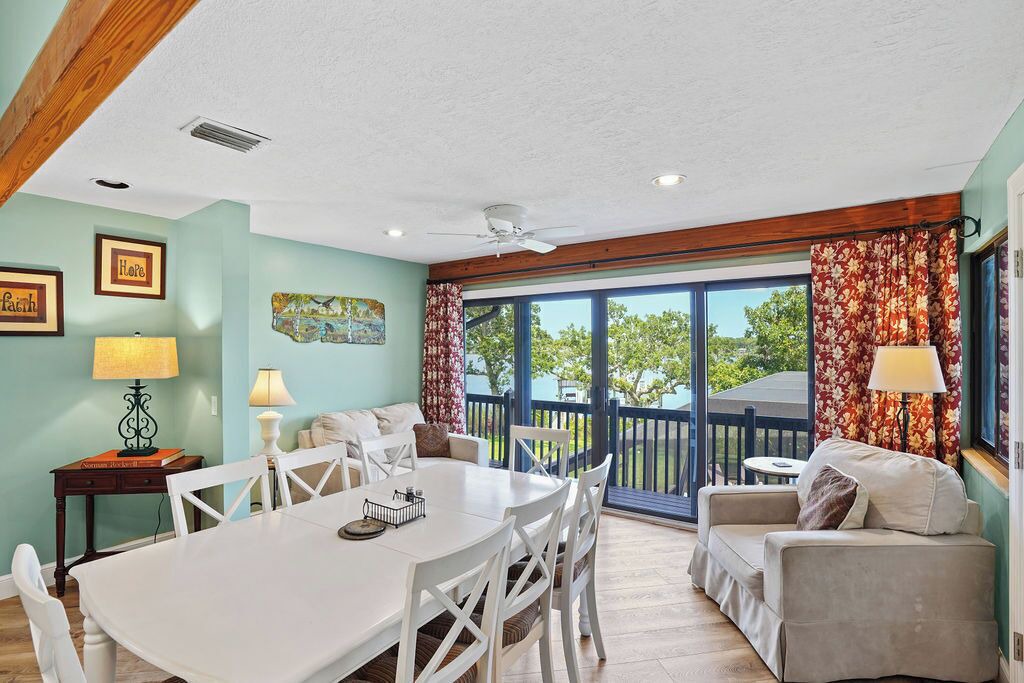Photo of Livingroom in Sebastian