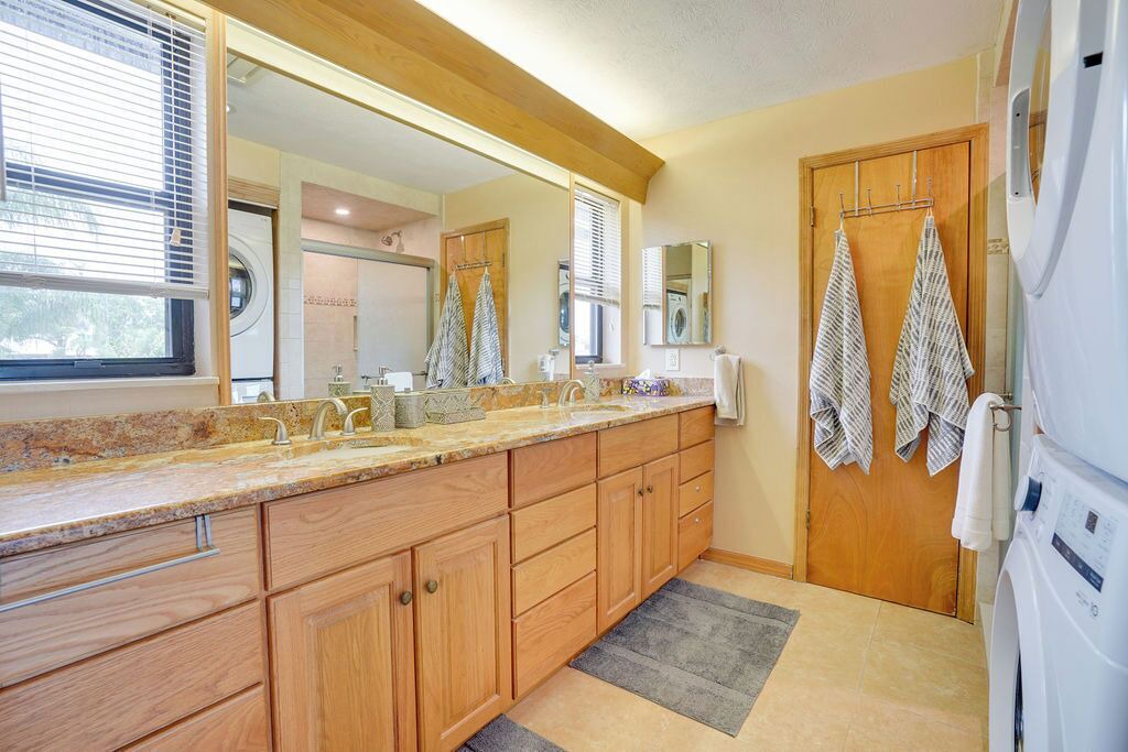 Photo of Bathroom in Sebastian