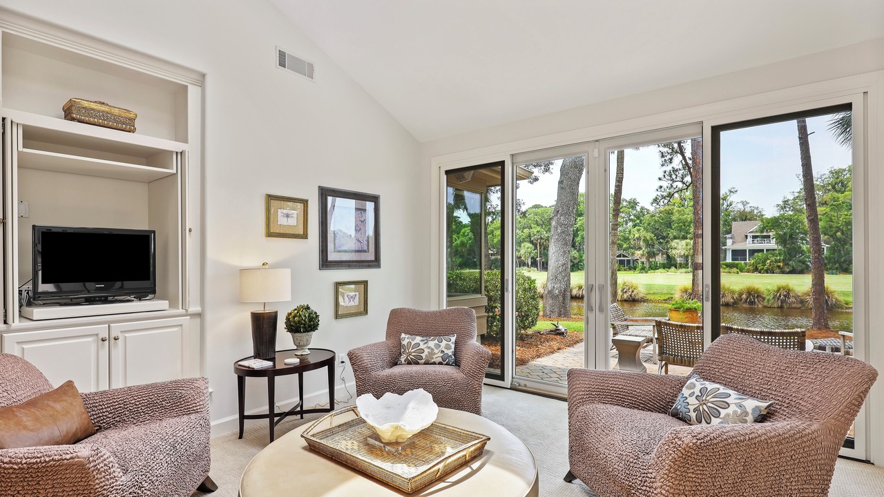 Photo of Bedroom in Beach Lagoon