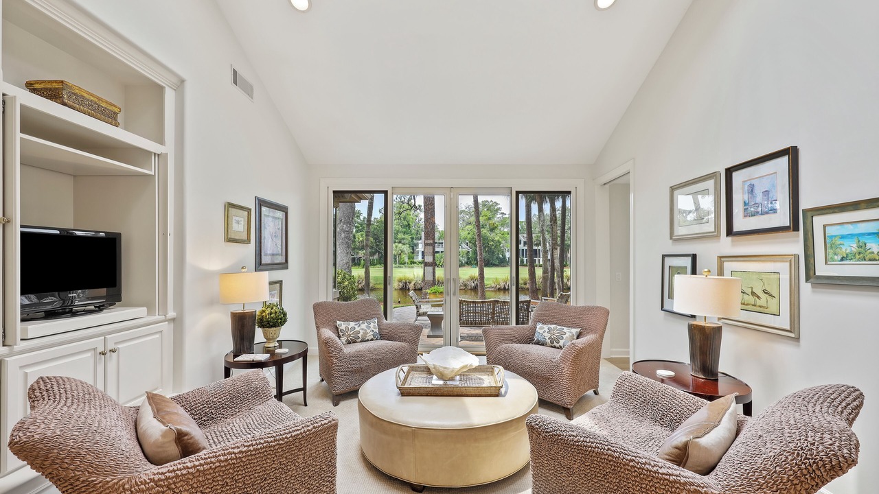 Photo of Bedroom in Beach Lagoon