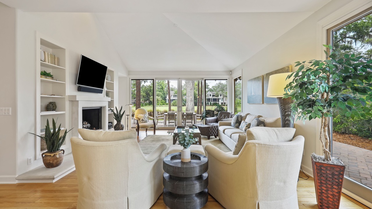 Photo of Bedroom in Beach Lagoon