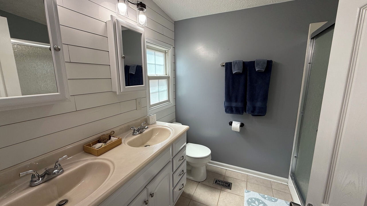 Photo of Bathroom in Newport