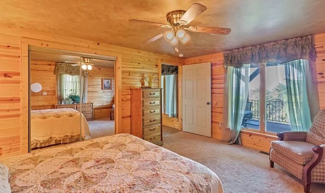 Photo of Bedroom in Salem