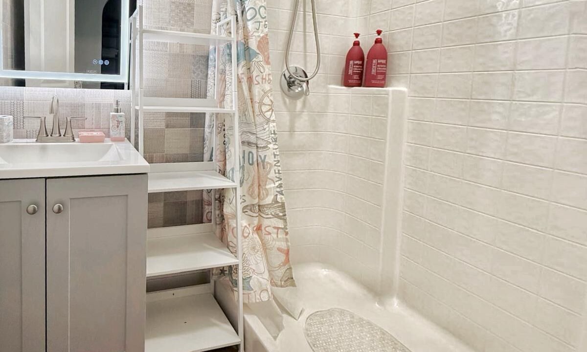 Photo of Bathroom in North Port