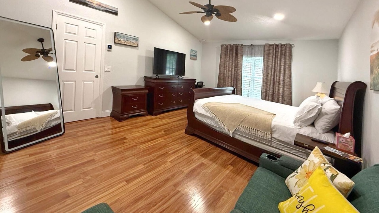 Photo of Bedroom in North Port