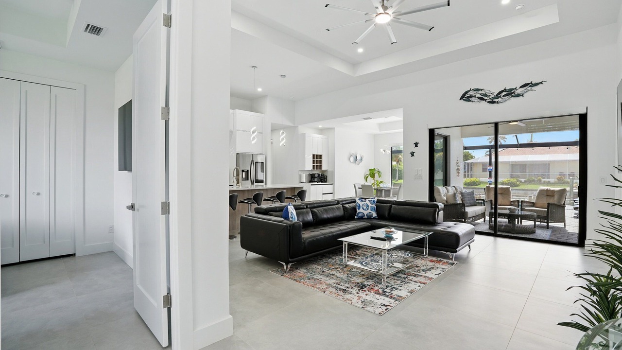 Photo of Livingroom in Trafalgar