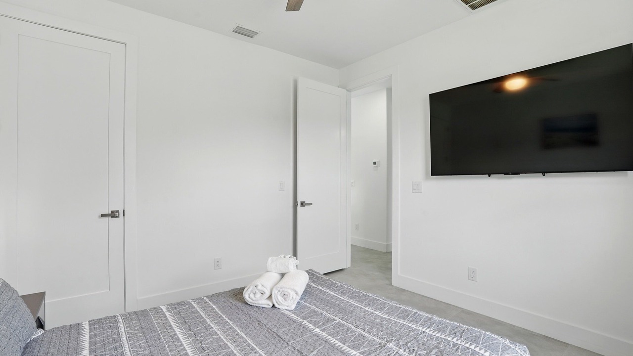 Photo of Bedroom in Trafalgar