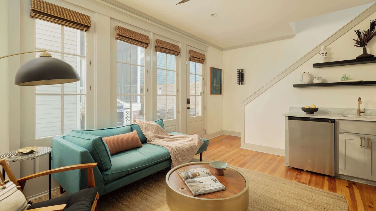 Photo of Livingroom in Dixon Park
