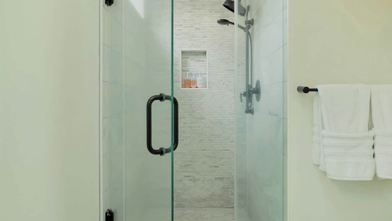 Photo of Bathroom in Dixon Park