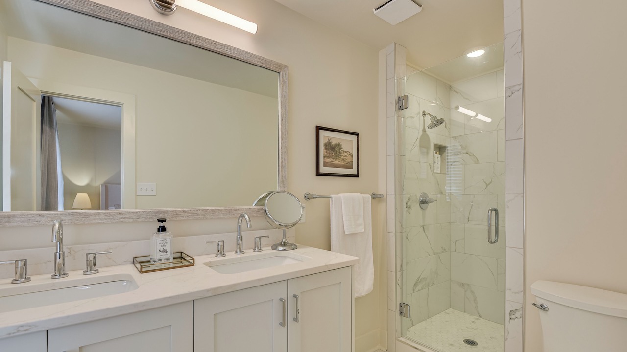 Photo of Bathroom in National Hills