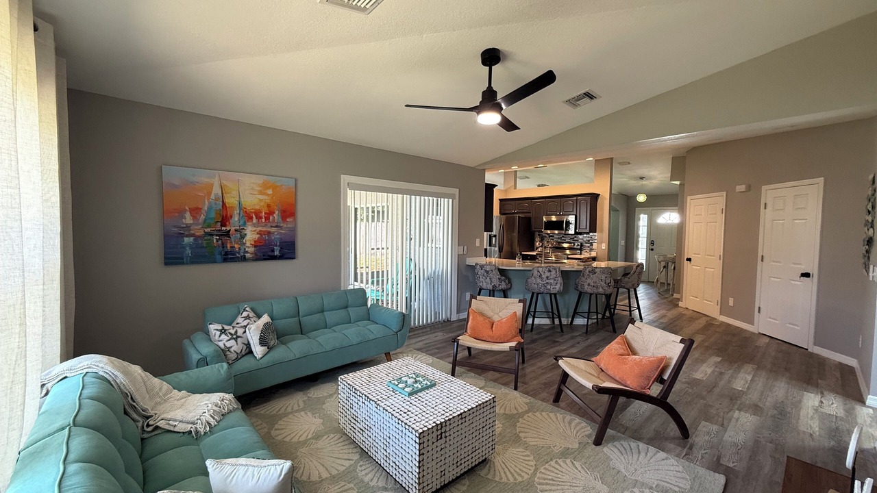 Photo of Livingroom in Port Saint Lucie