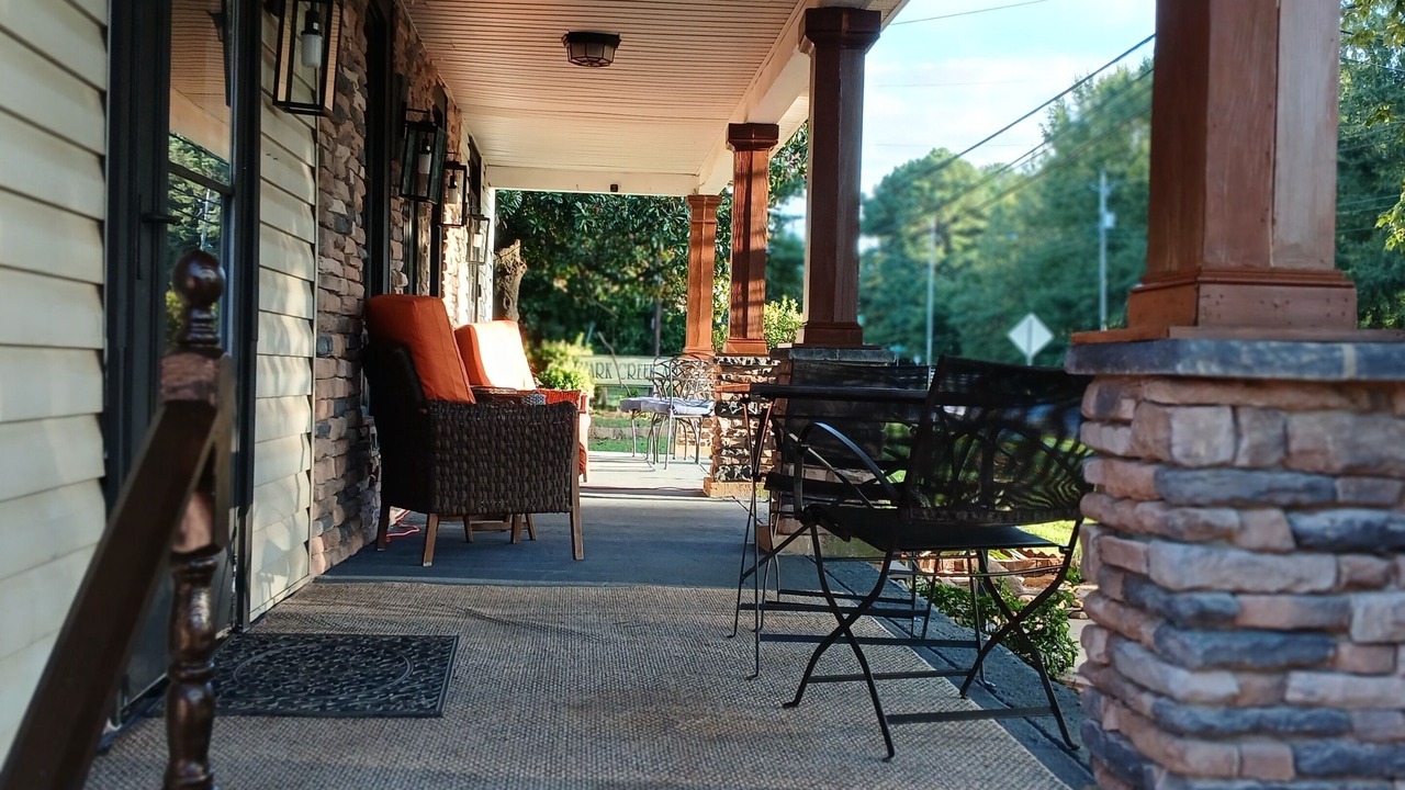Photo of Patio Balcony in Southeast Raleigh