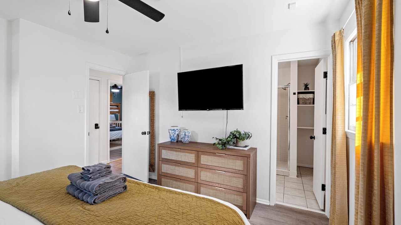 Photo of Bedroom in Beaufort