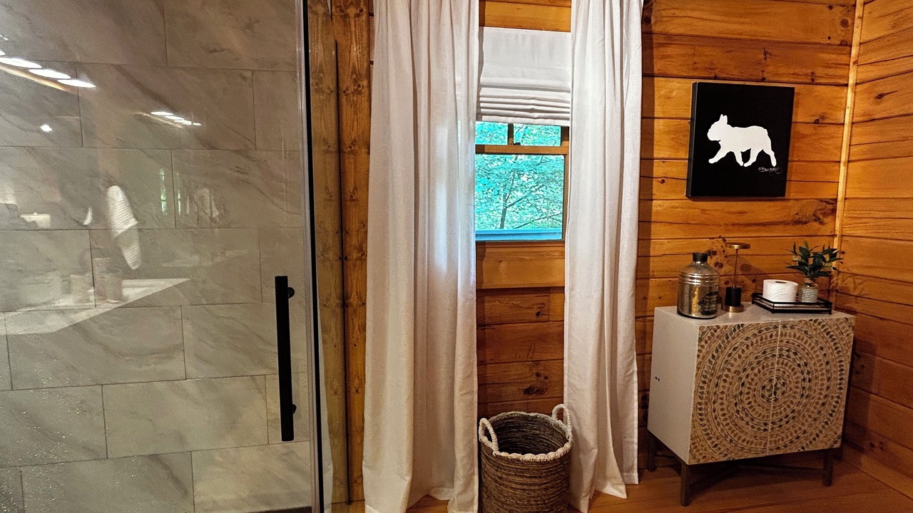 Photo of Bathroom in Cashiers