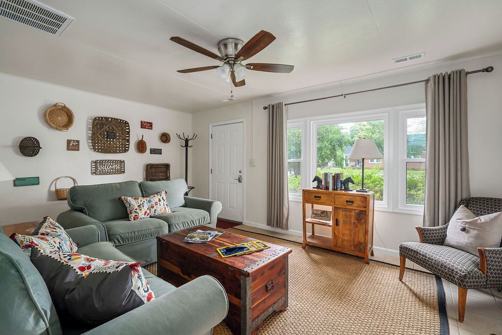 Photo of Livingroom in Aiken