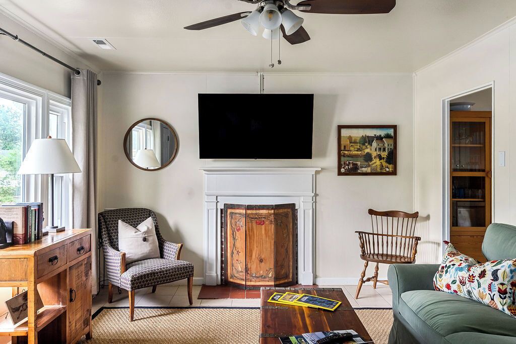 Photo of Livingroom in Aiken