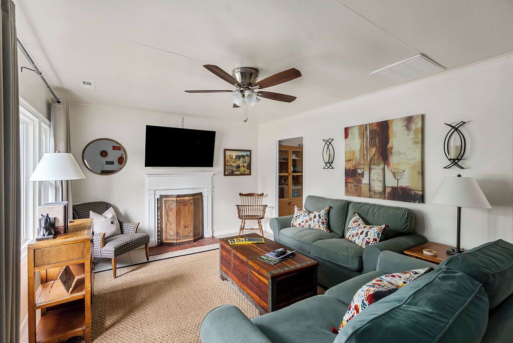 Photo of Livingroom in Aiken
