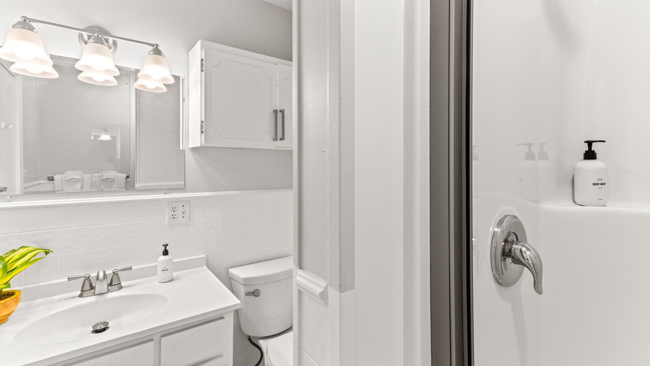 Photo of Bathroom in Port Wentworth