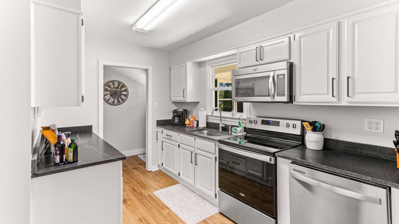 Photo of Kitchen in Port Wentworth