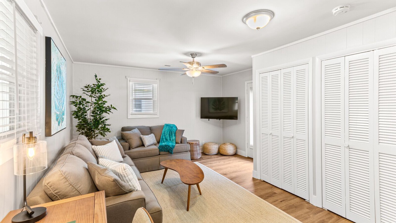Photo of Livingroom in Port Wentworth