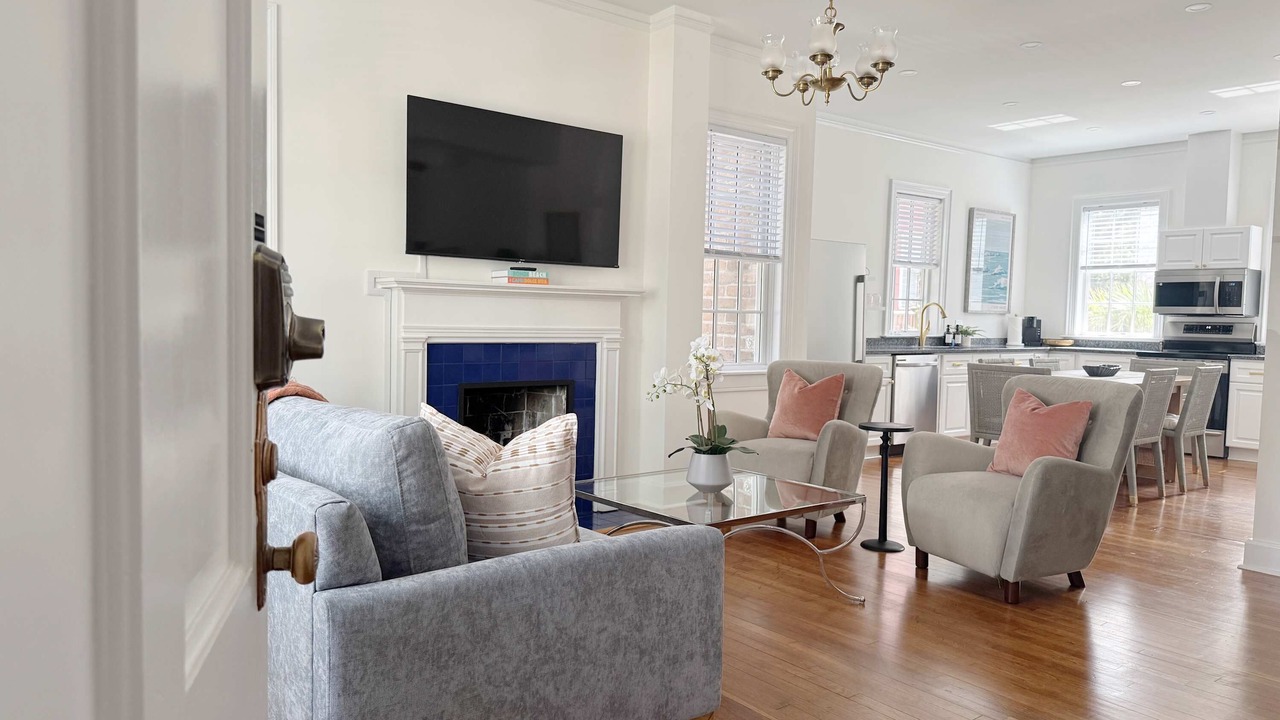 Photo of Livingroom in Dixon Park
