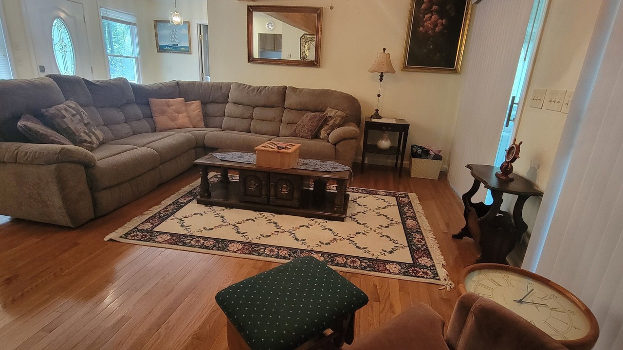 Photo of Livingroom in Westminster
