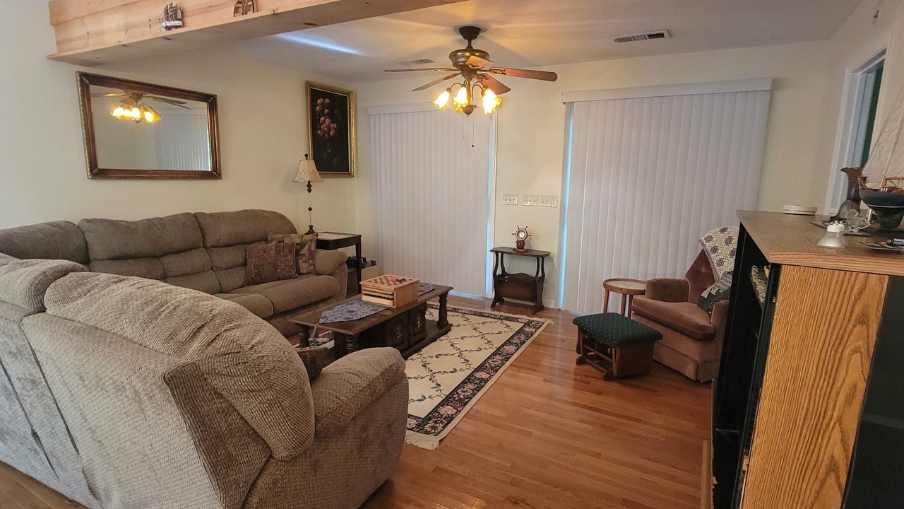 Photo of Livingroom in Westminster