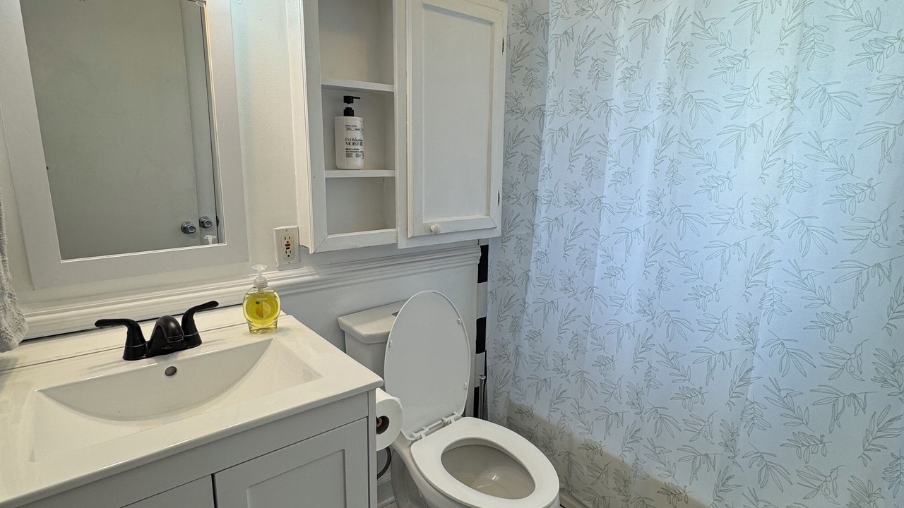 Photo of Bathroom in Leesville