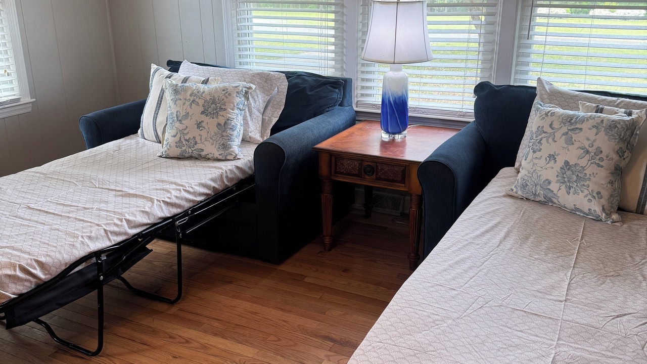 Photo of Bedroom in Leesville