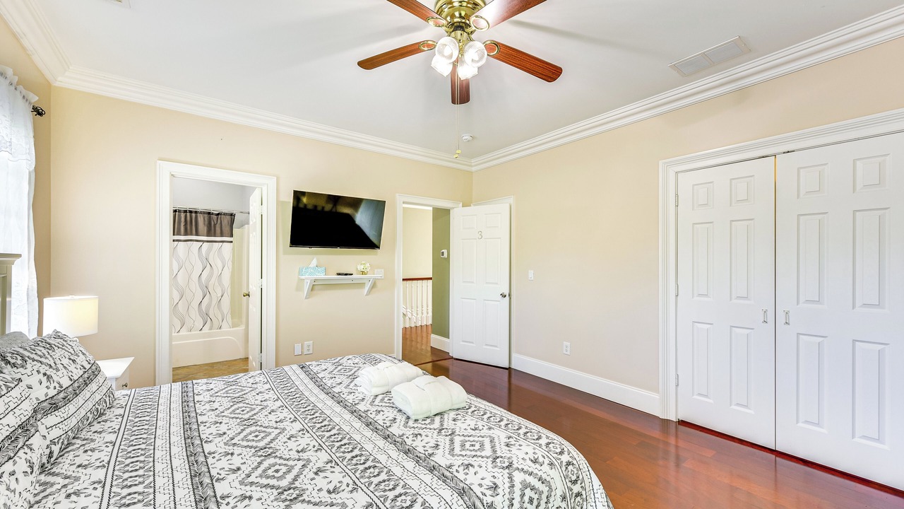 Photo of Bedroom in Palmetto Dunes