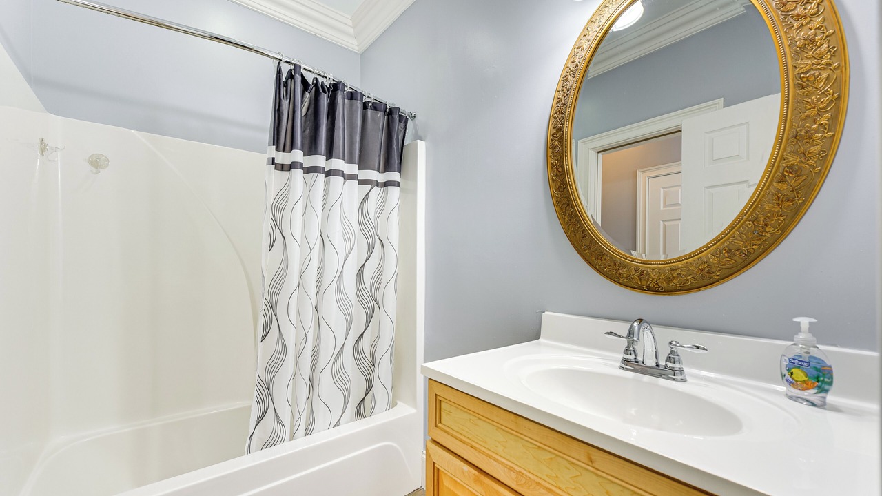 Photo of Bathroom in Palmetto Dunes