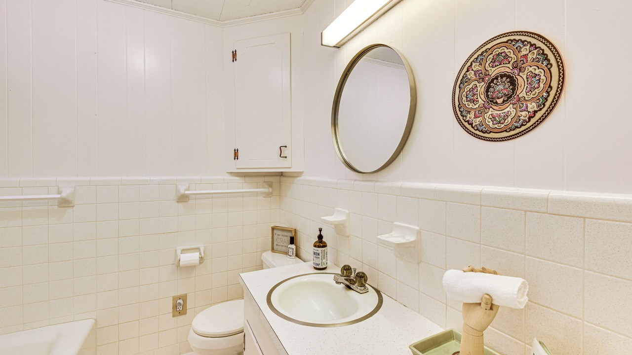 Photo of Bathroom in Salem