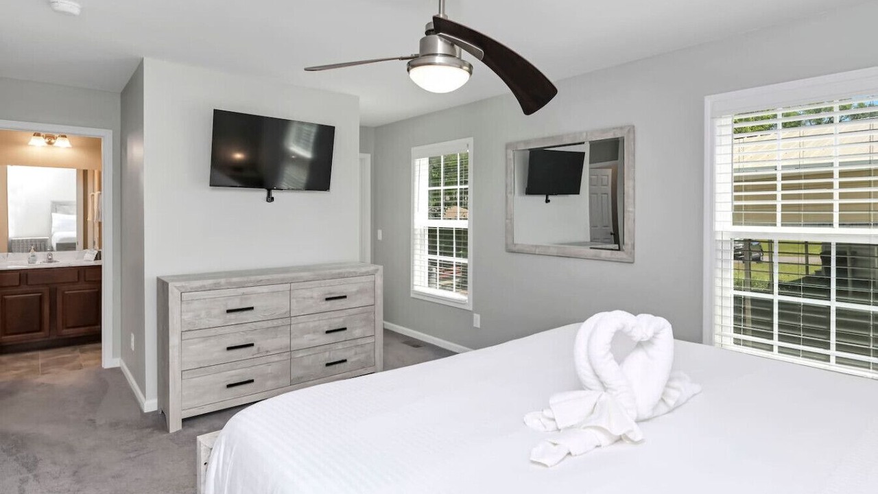 Photo of Bedroom in Leesville