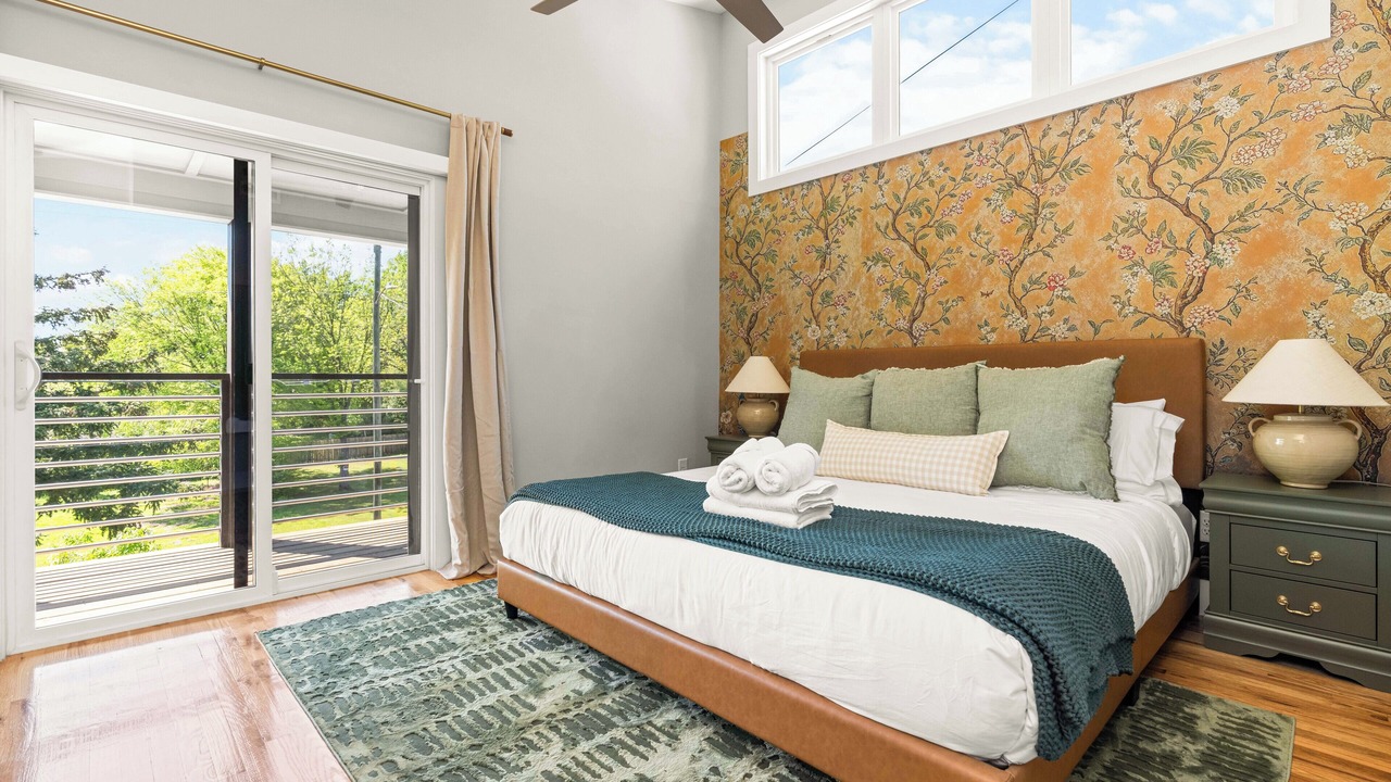 Photo of Bedroom in Downtown