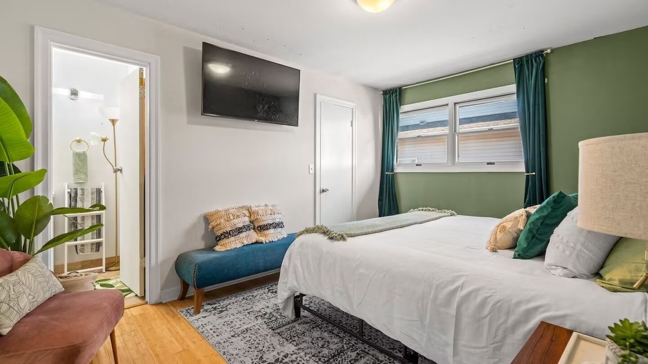 Photo of Bedroom in Riviera Bay