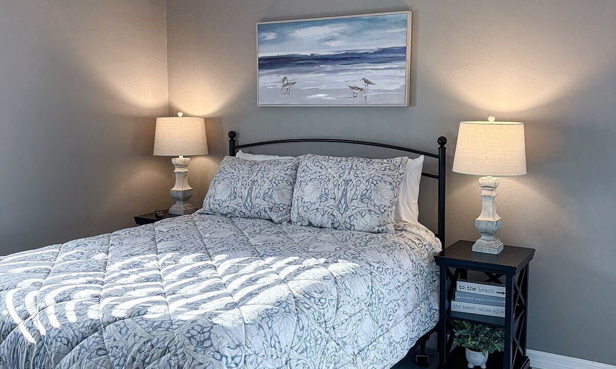 Photo of Bedroom in Crown Pointe