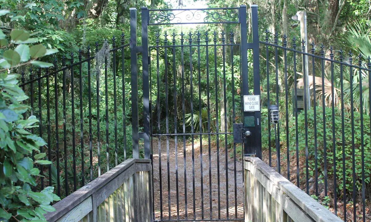 Photo of Outdoor in Shipyard Plantation