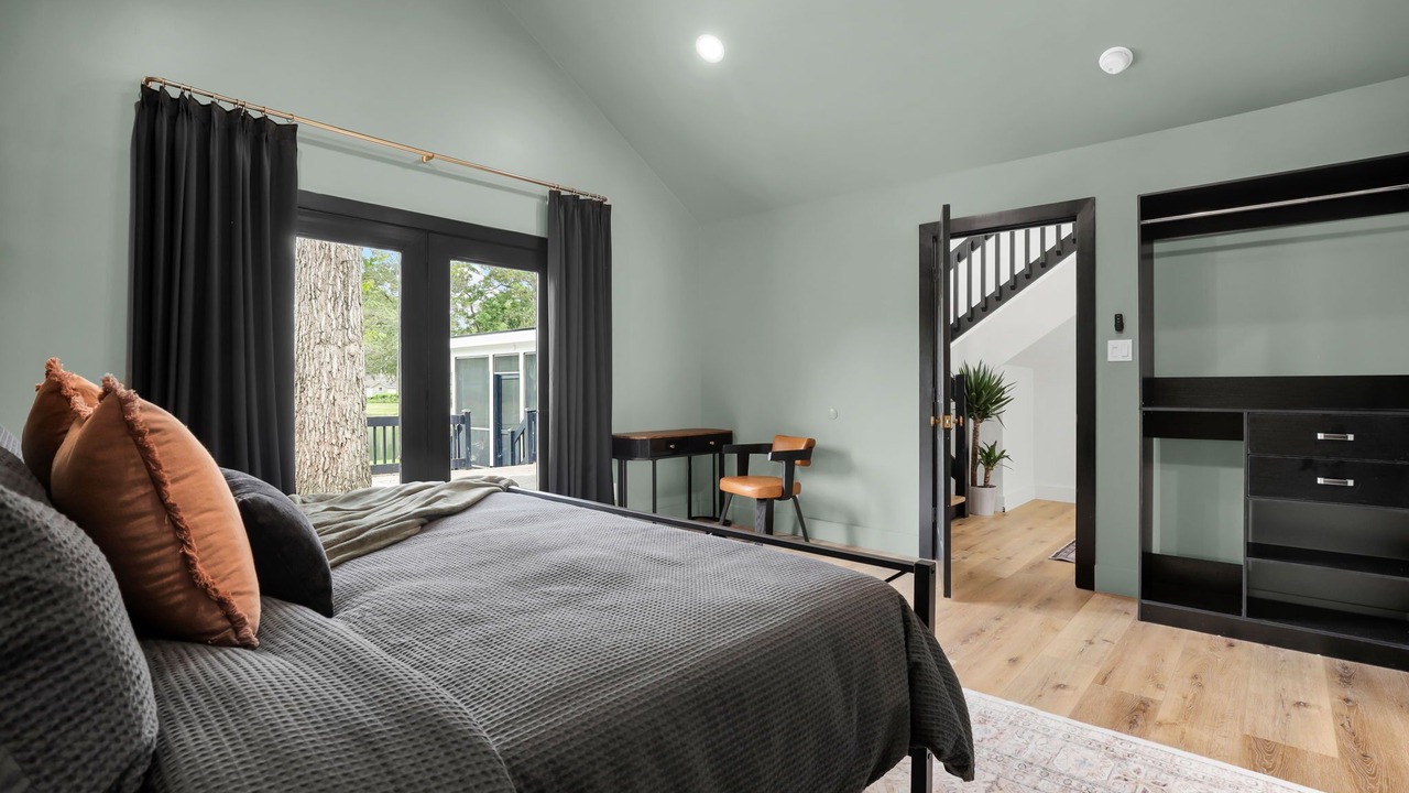 Photo of Bedroom in Talahi Island