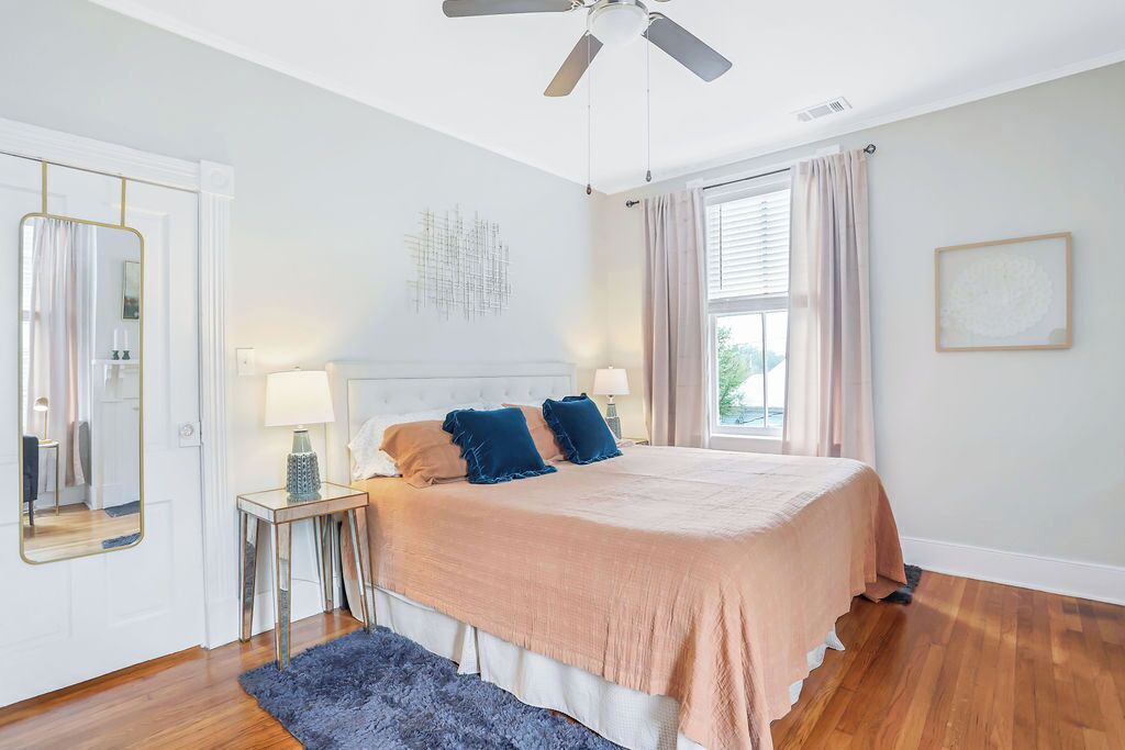 Photo of Bedroom in Midtown