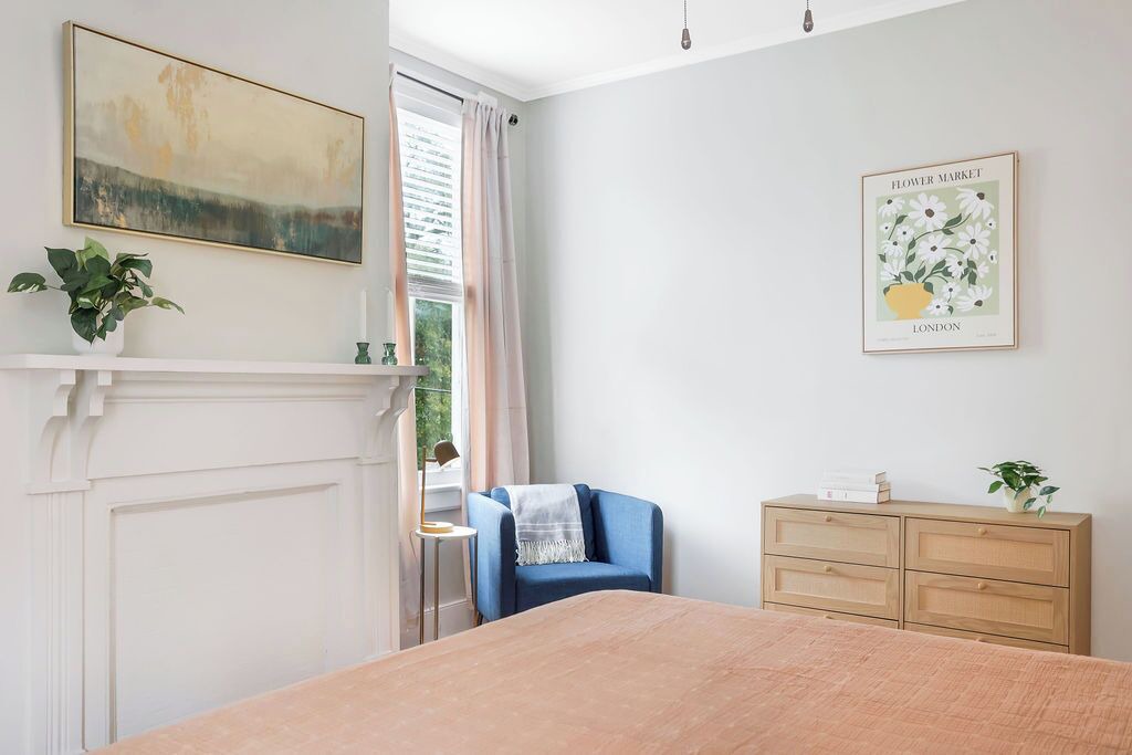 Photo of Bedroom in Midtown