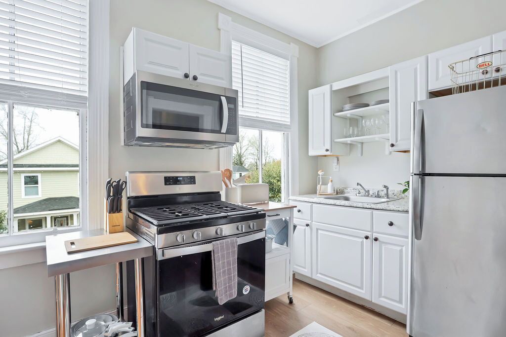 Photo of Kitchen in Midtown