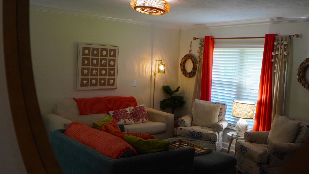 Photo of Livingroom in Florida Ridge