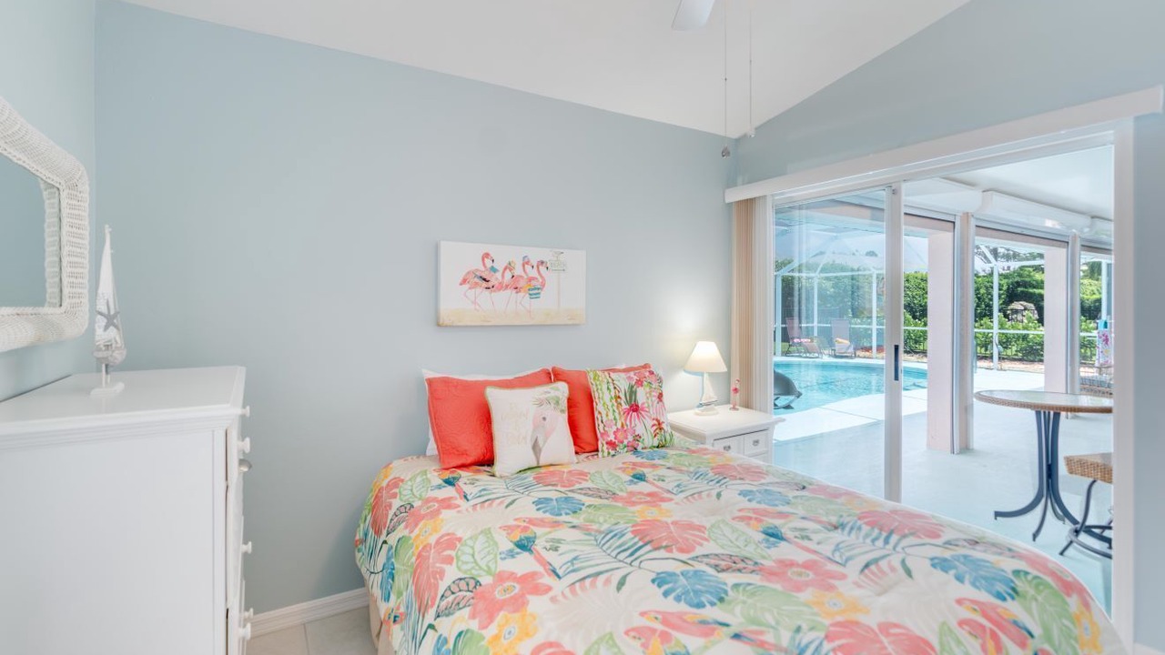 Photo of Bedroom in Crown Pointe